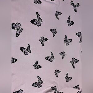 Chic Butterfly Print Women's Tee - Lavender